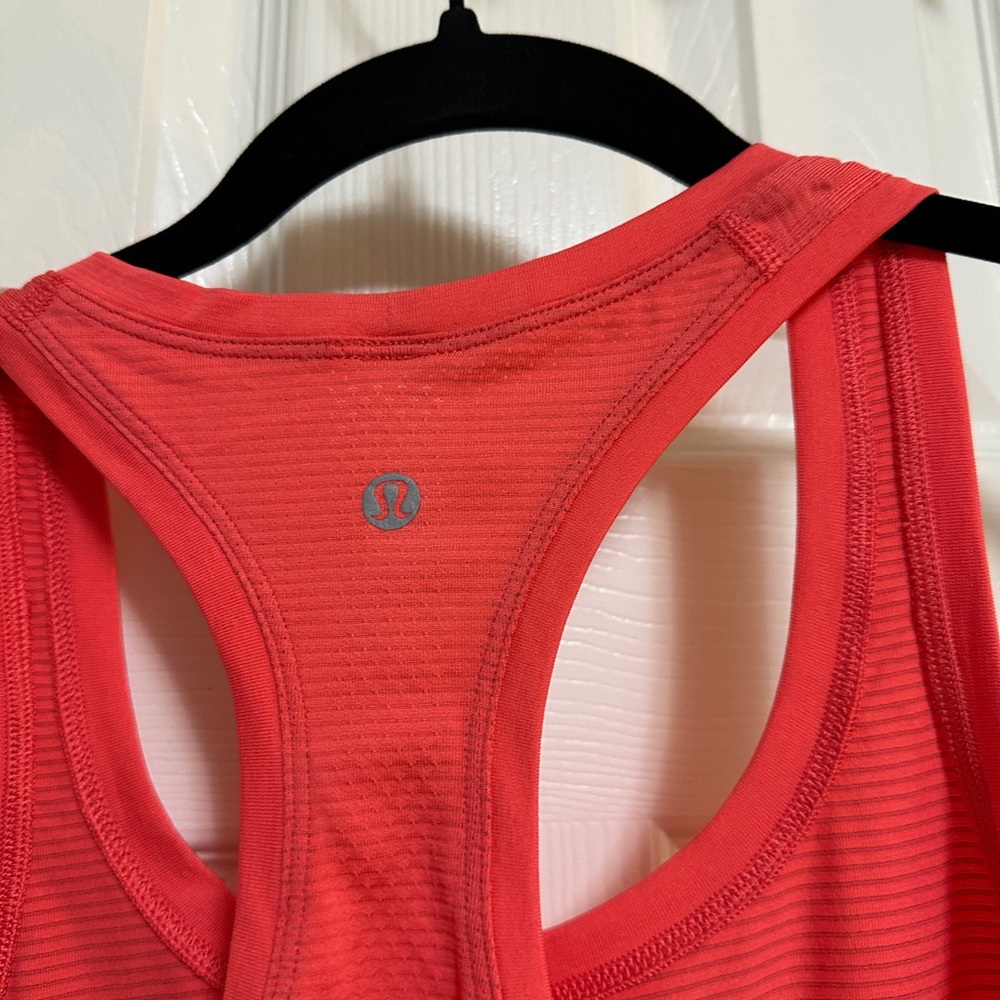 Lululemon Women’s Coral Swiftly Tech Racerback Tank Top - Picture 3 of 5
